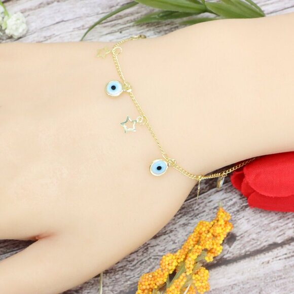 "Trendy Bracelet for Girls & Women – Cute, Adjustable & Gift-Ready | MLCRC1050 - Picture 9 of 10